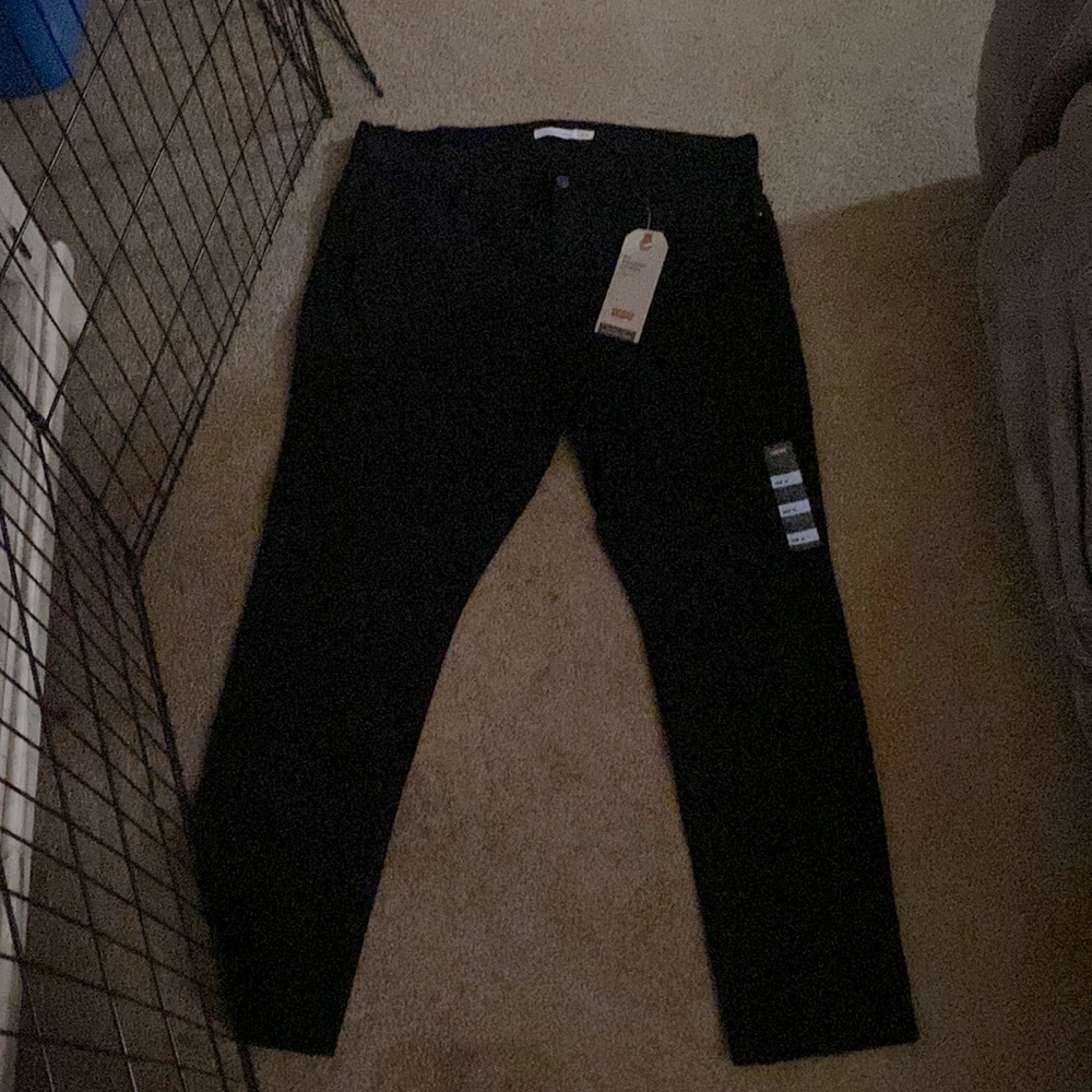 Levi’s black jeans brand new women’s
